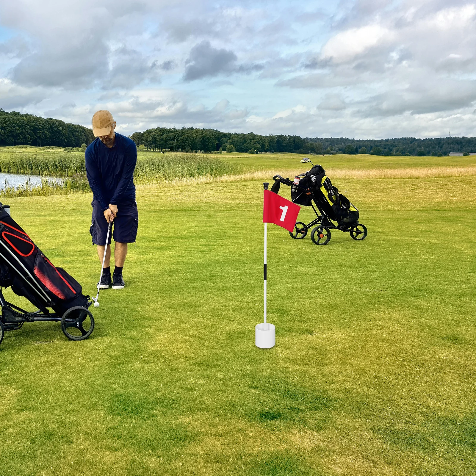 

1Set Golf Flagpole and Flag High Grade Fiberglass Durable ABS Base Easy Installation Comprehensive Practice Experience Training