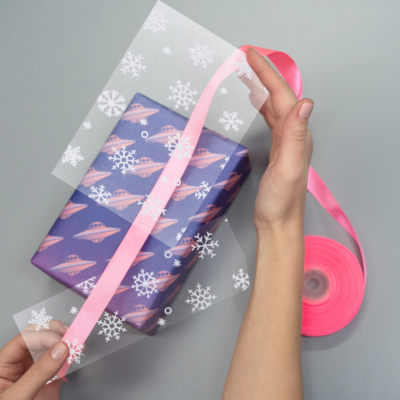 

15 Cm Tulle Snowflake Material Christmas Ornament Net White Fabric Decorations Ribbon and Baby Window