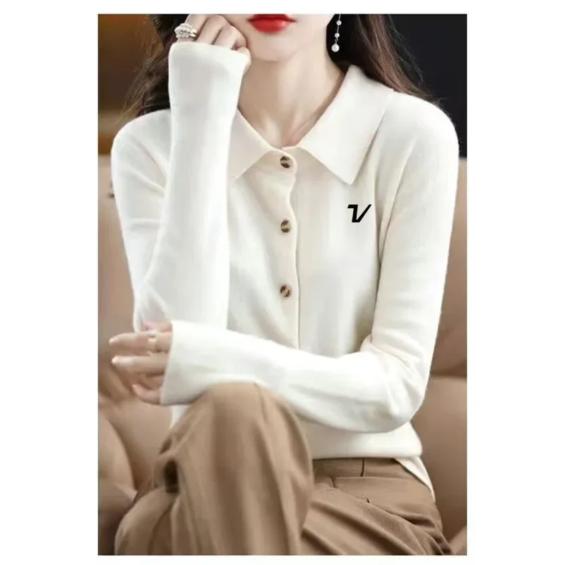 Korean Luxury Golf Sweater Women Golf Wear 2024 Autumn New Jacket Fashion Flip Collar Knit Cardigan Women's Golf Clothing image 5