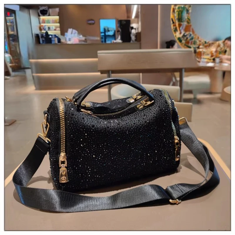 New High-end Fashion Women Handbags Trendy Large-capacity Bolsas De Mujer Shoulder Leather Pillow Messenger Bag