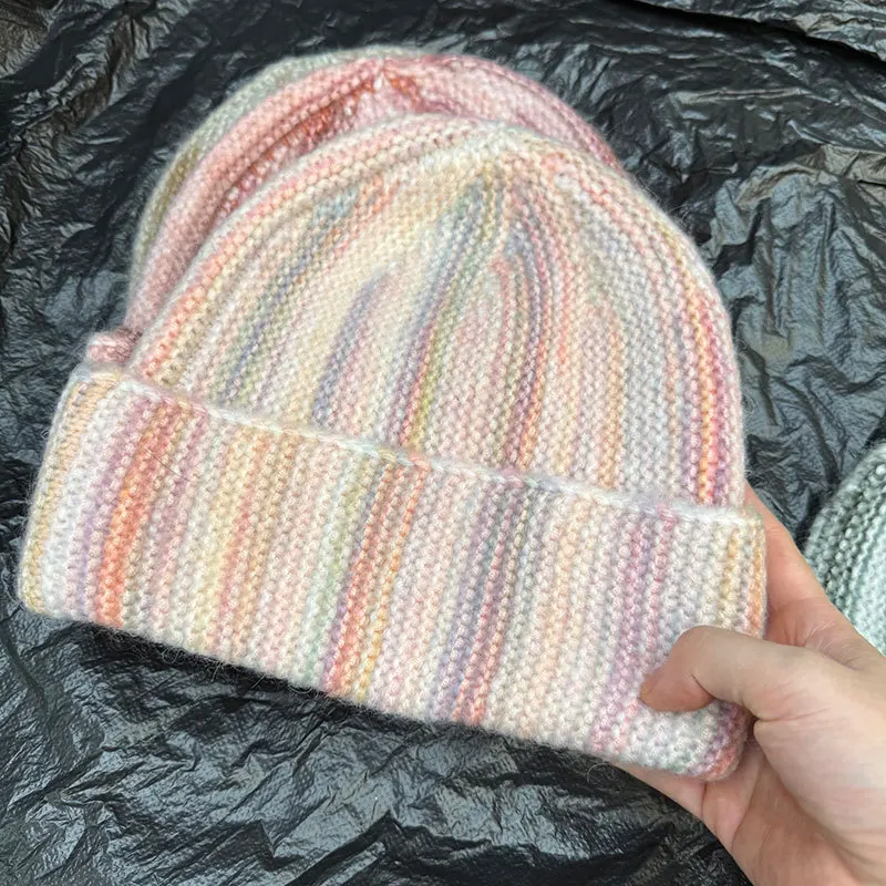 Japanische gestreifte, farbblockierte, verdickte Strickmütze für Männer und Frauen im Winter, Outdoor-Ohrenschutz, warme Skull-Beanie-Mützen. – Detail 3