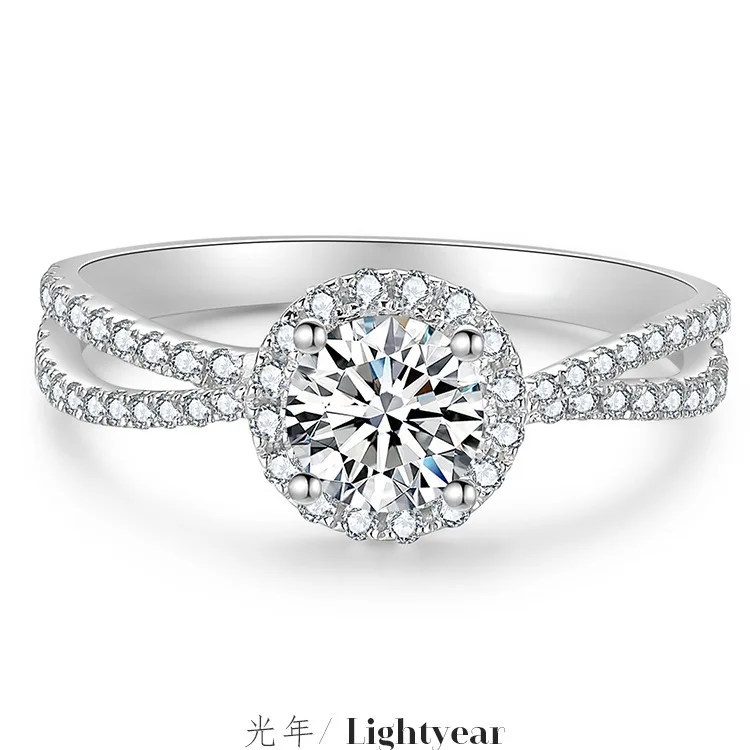 PT950 imported D-color moissanite diamond ring - eight-angled arrow-shaped ring for a lady, with a time-honored design.
