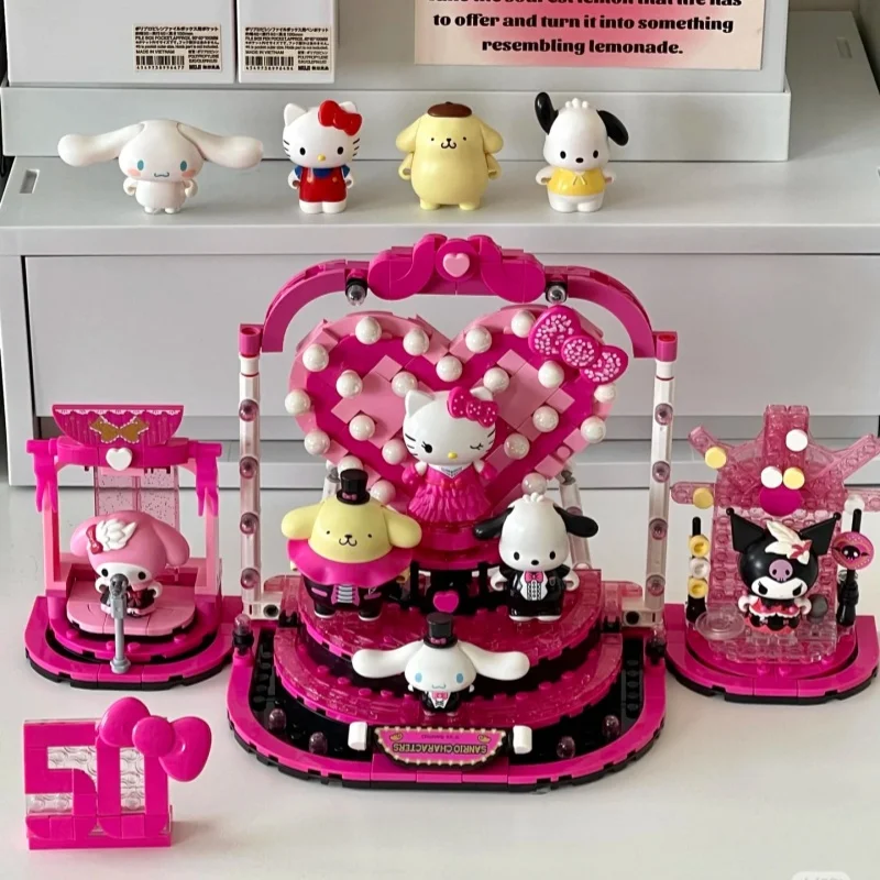 

Sanrio Hello Kitty, серия 50-летия, собранная модель, экшн-фигурки, блестящая модель, модная кукла Kouromi, мультяшная декоративная игрушка