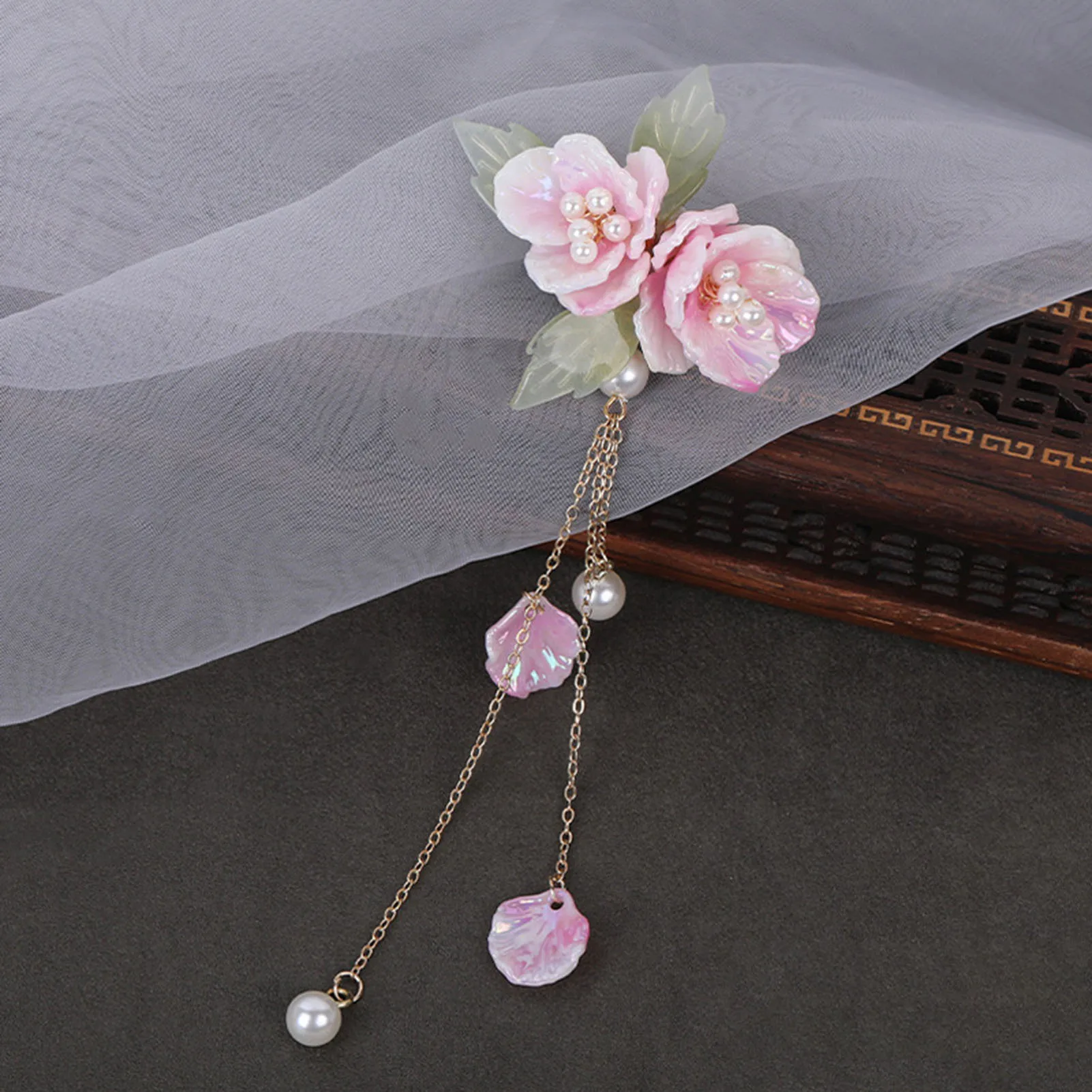 Girls Chinese Side Hair Clips Handmade Tassel Cabbage Leaf Forehead Hairpins for Thick Curly Hair Styling Decorative