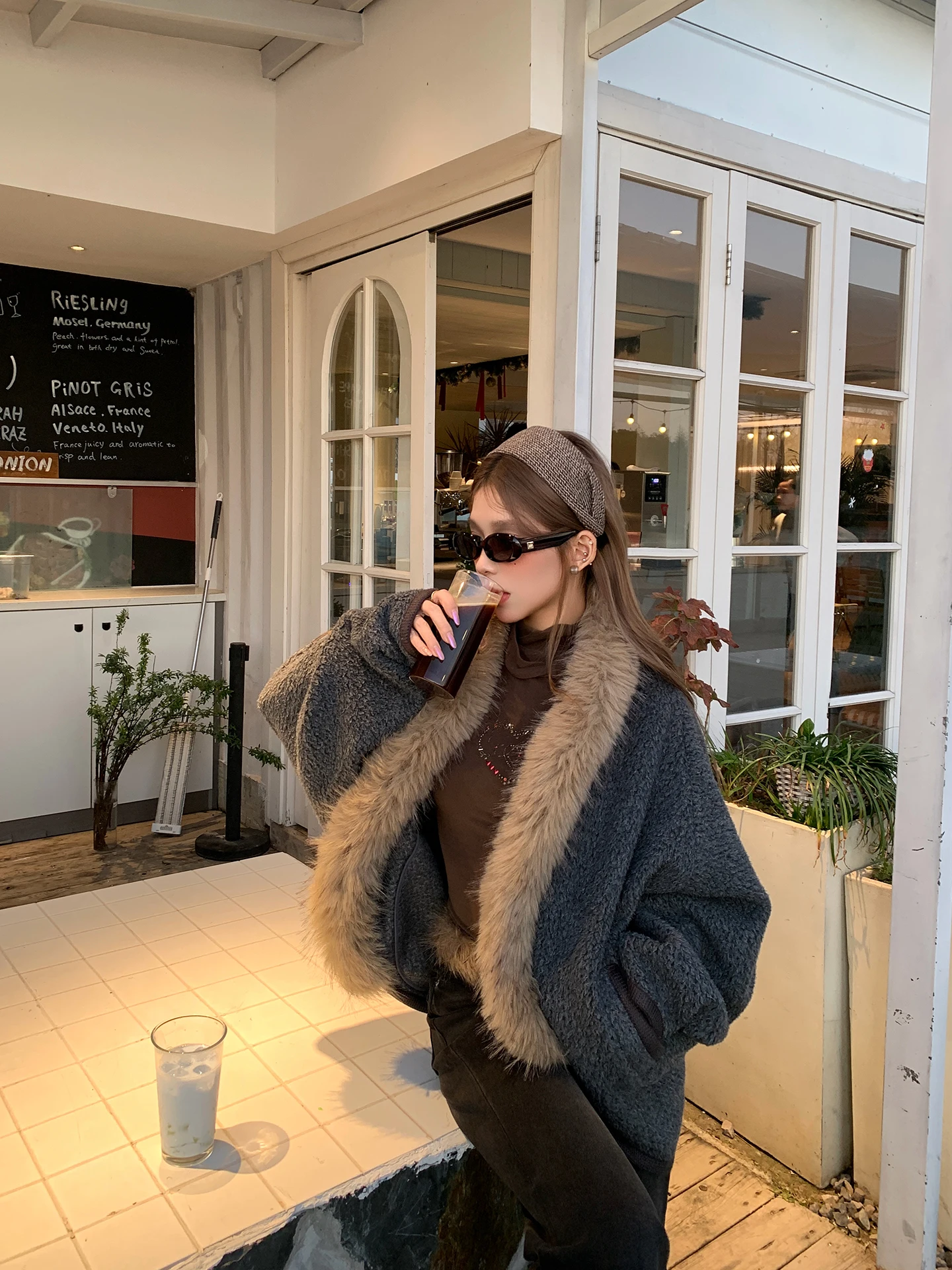 

Ce Rose American Retro Cloak Sle Wool Collar Woolen ort Jaet Women Winter Faion Loose Batwing Sve Trendy Coat