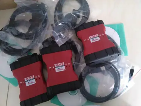 Vcm 2 Full Chip DIAGNOSTIC SCANNER TOOL IDS V129  PRO CAABLES