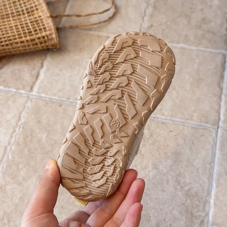 Kinder-Sportsneaker Leichte Freizeitschuhe für Jungen und Mädchen mit Klettverschluss Niedrige Wanderschuhe mit farbenfrohem Design – Detail 10