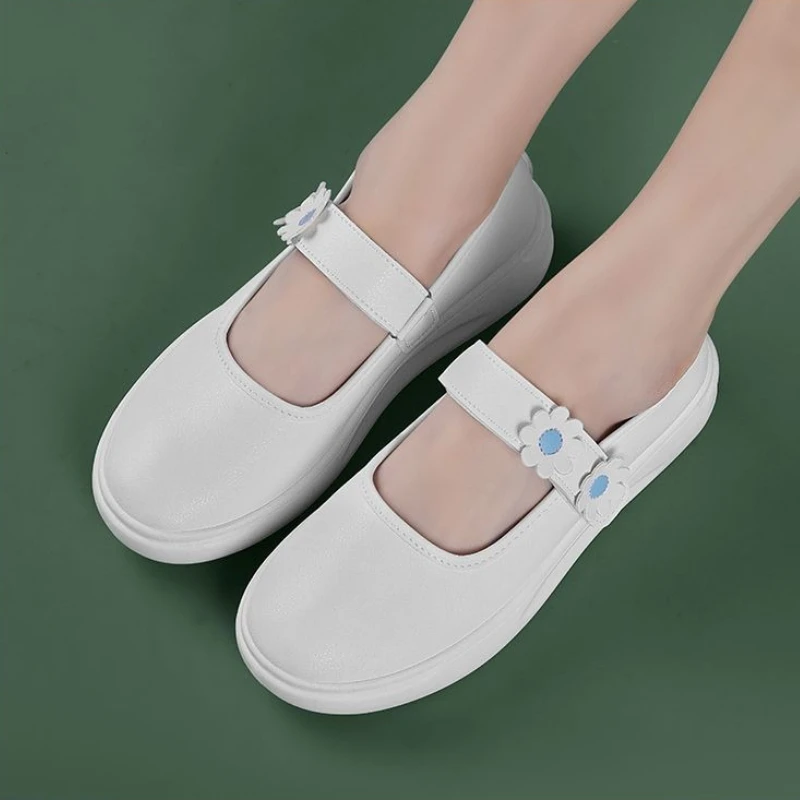 看護師用シューズ レディース スリッポン プラットフォーム - Women'S Shoes For Standing All Day のレビューと価格