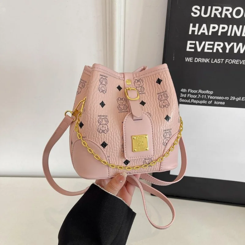 

Модная женская кожаная сумка с классическим элегантным дизайном в стиле Messenger для женщин, люксовый бренд