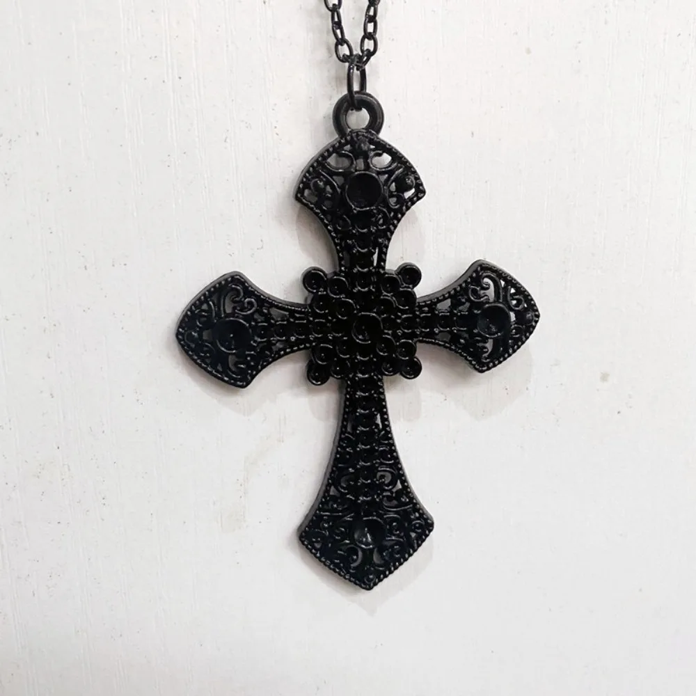 Gothic Victoria Darkness Geometric Hollowed-out Large Cross Pendant Necklace for Women Men Halloween Party Jewelry Accessories