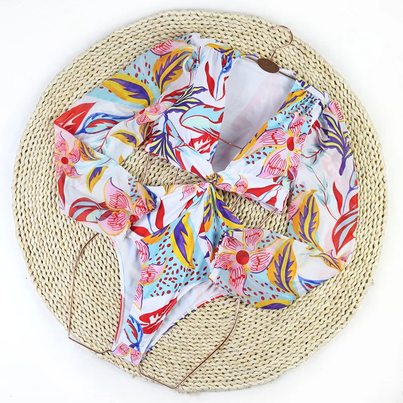 2026 مثير قطعة واحدة ملابس السباحة للنساء رفع ملابس السباحة قطع مثير بحر الإناث طويلة الأكمام ارتداءها الأزهار ثوب السباحة