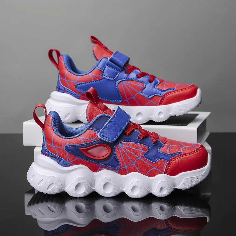 

A pair of children's four-season leather upper sports shoes, soft and comfortable running shoes, size 26-37，BH-827