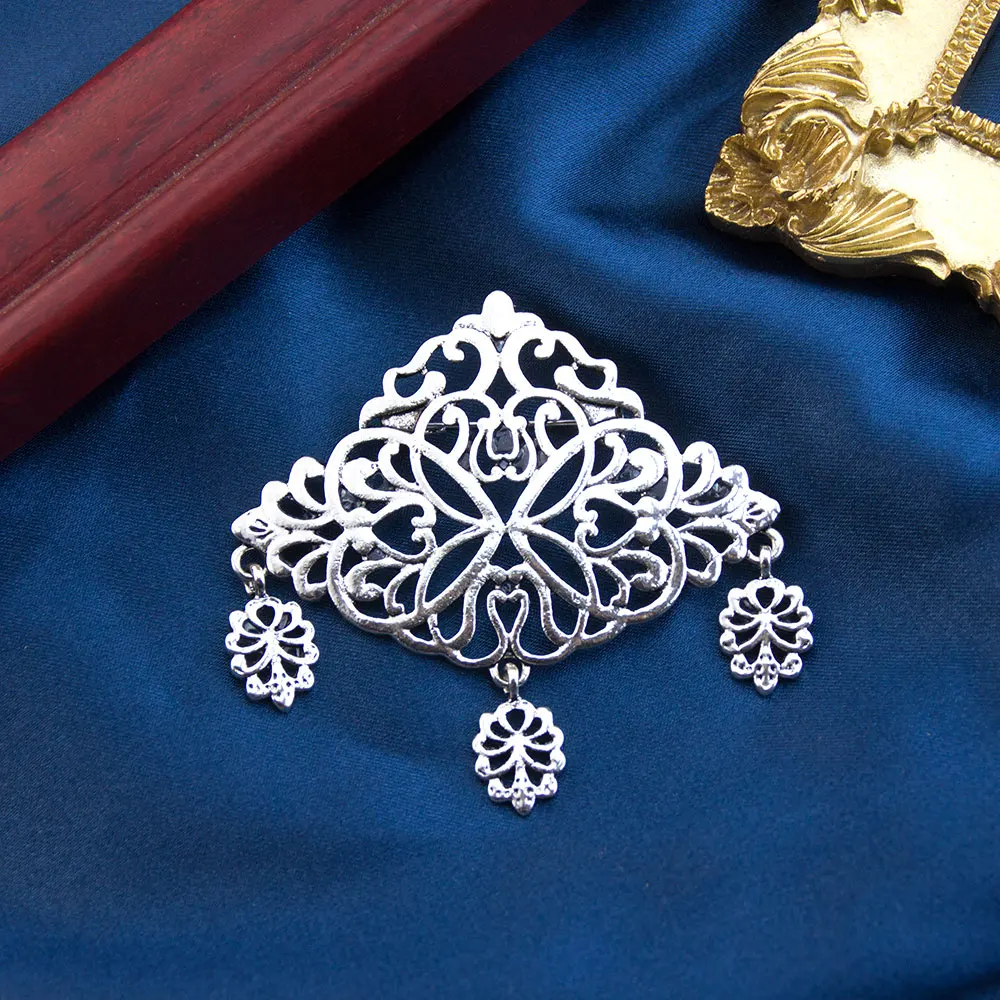 Vintage Arabische Damenbrosche, Ausgehöhlte Goldfarbene Arabische Schal-Anstecknadeln, Bankett-Schmuck