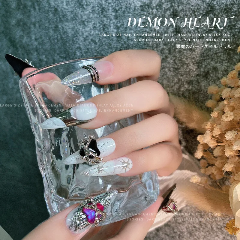 네일 아트 펑크 하트 합금 크리스탈 라인석, 네일 아트 장식 매니큐어 금속 액세서리, 10x14mm 디자인 참, 10 개