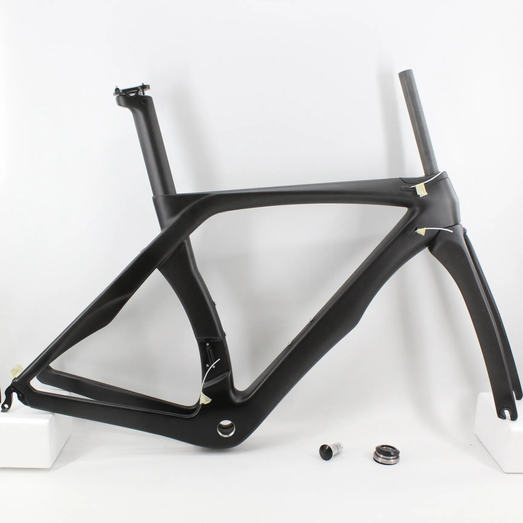 Newest RBK All Black 700C Racing Road Bike T1100 3K Full Carbon Fibre Bicycle Frame Fork+Seatpost+Clamp+Headsets