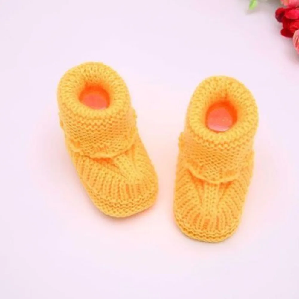 

Детские пинетки ручной работы 2025 г., мягкая вязаная удобная теплая обувь для малышей, прочная многофункциональная обувь для кроватки