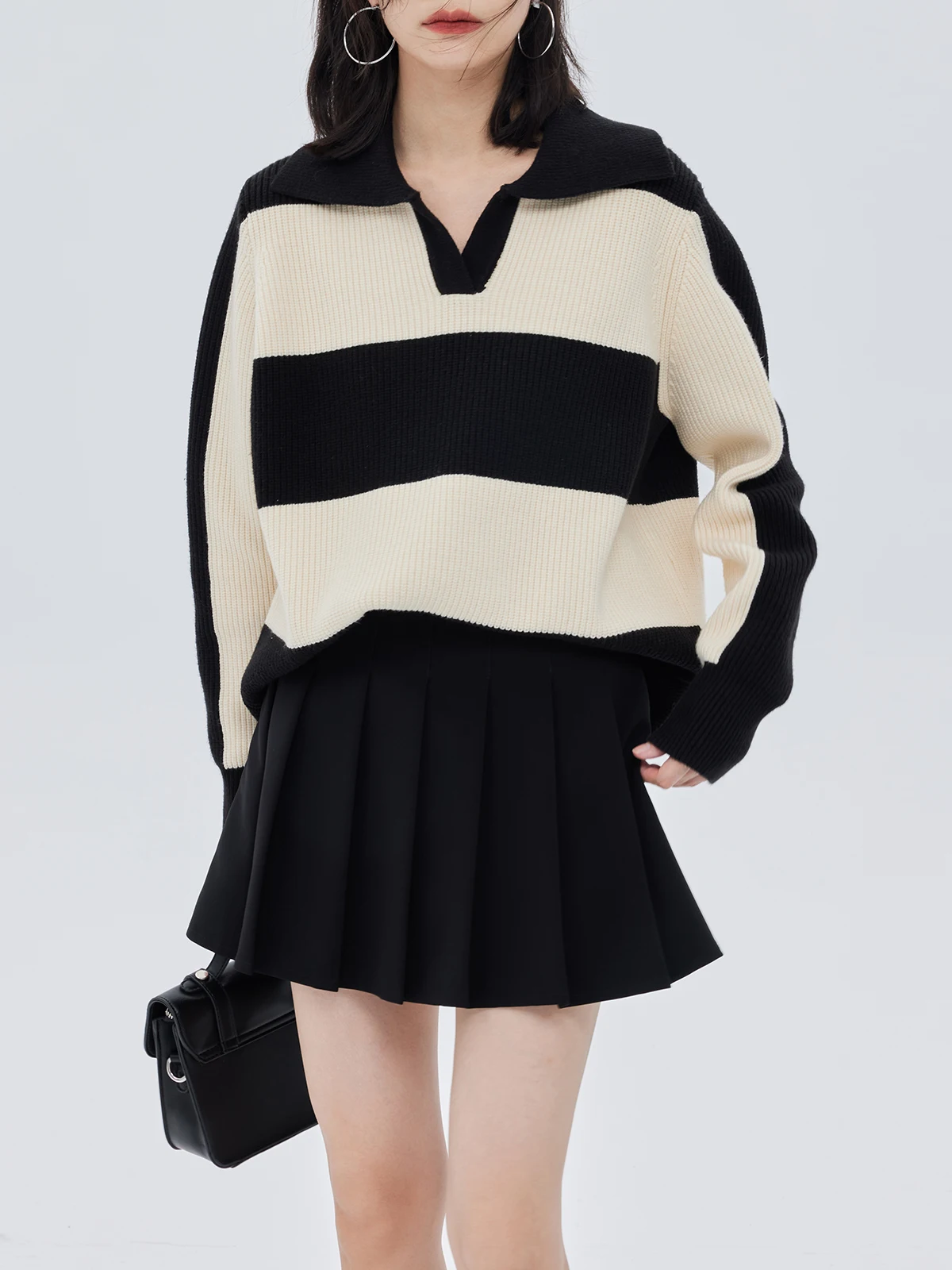 Pull tricoté à rayures noires et blanches pour femme, col de banlieue à la mode, édition ample, nouvelle collection printemps et automne