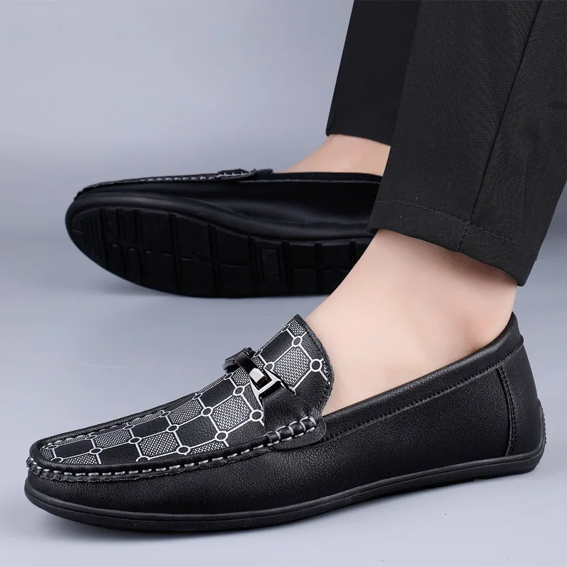 

New Men Leather Casual Shoes Fashion Checked Print Comfortable Leisure Shoes Spring Slip-on Loafer