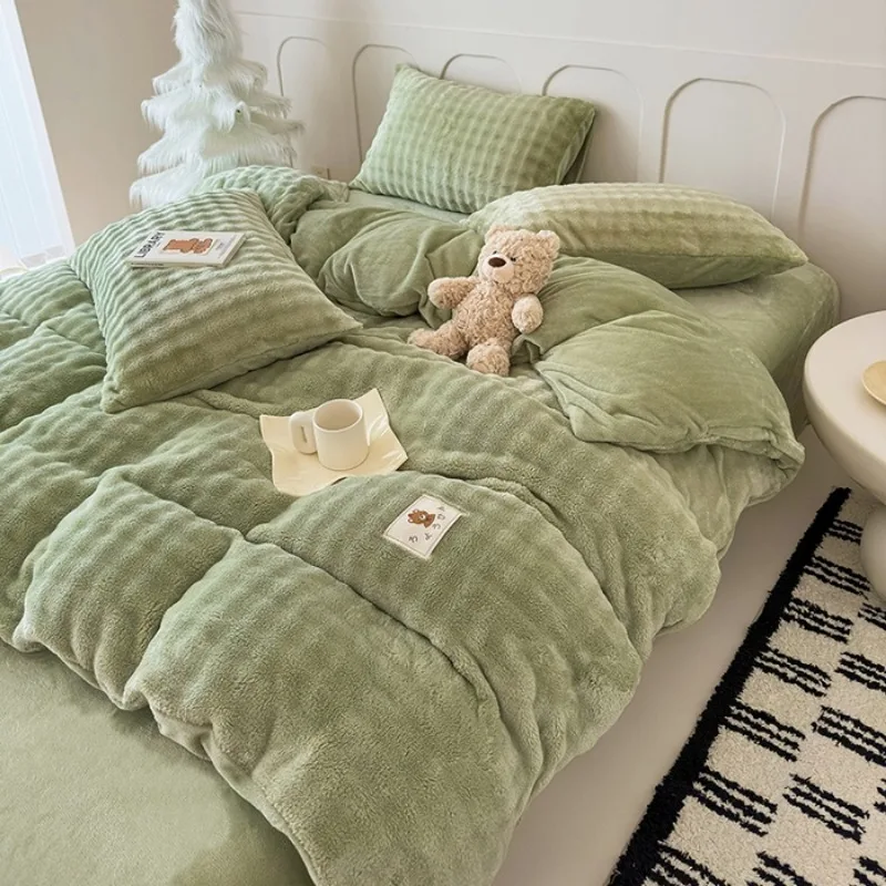 Solid Color Simple High Gram Heavy Bubble Rabbit Plush Four-Piece Set Autumn and Winter Thickened Fleece Kit Bedding