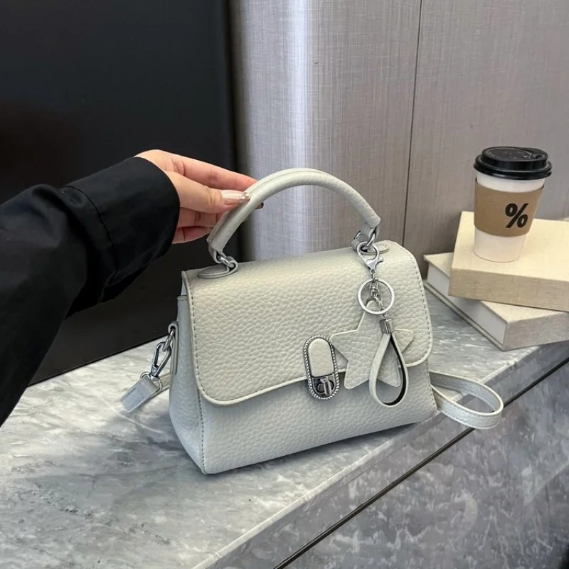 Bolsa tote feminina sofisticada feita de couro premium com estilo paris e design vintage casual moderno ​