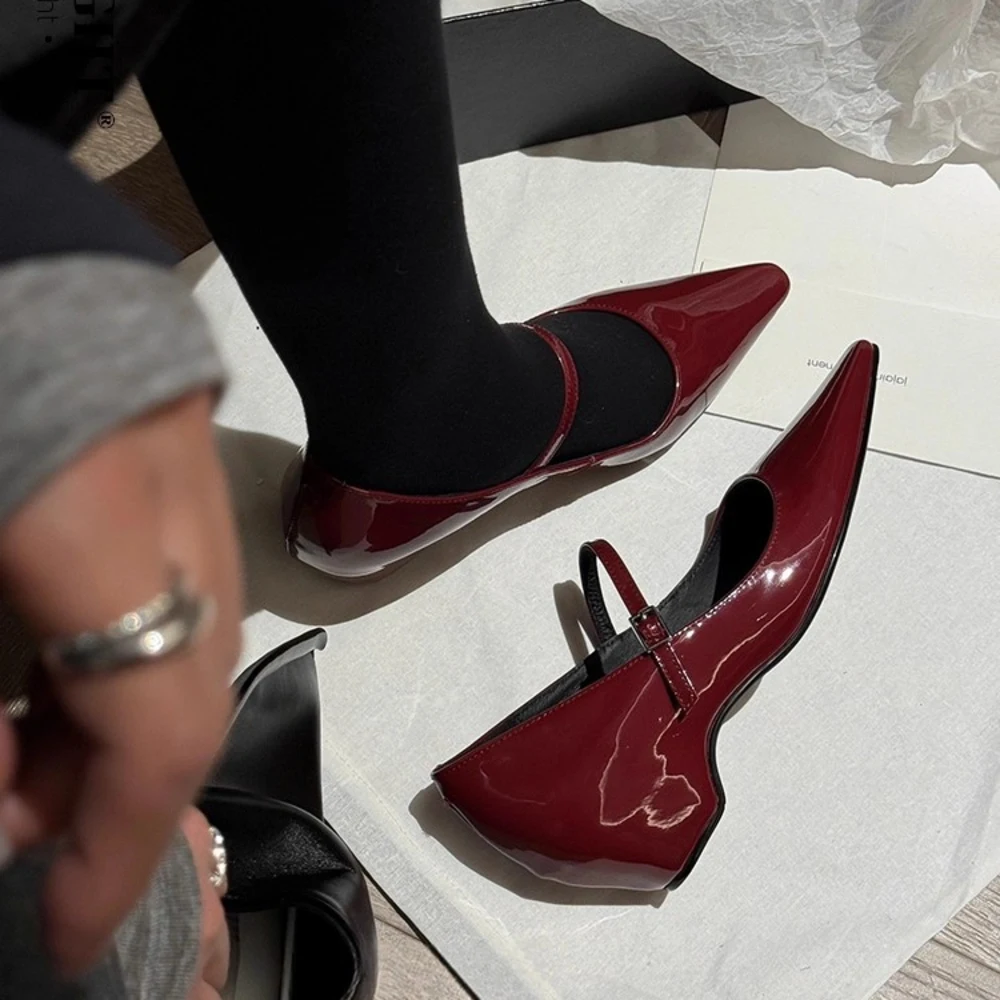 

Designer Luxury Thick Heel Women Mary Jane Shoes Fashion Shallow Pointed Toe Shoes 2026 Spring Female Elegant Party Dress Pumps