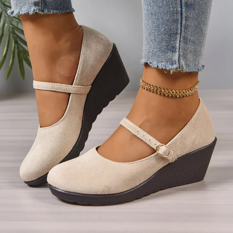 

2025 Hot Selleing Autumn New Suede Slope Follow Up Shoes Large Women's Solid Color Shallow Mouth Round Head Shoes