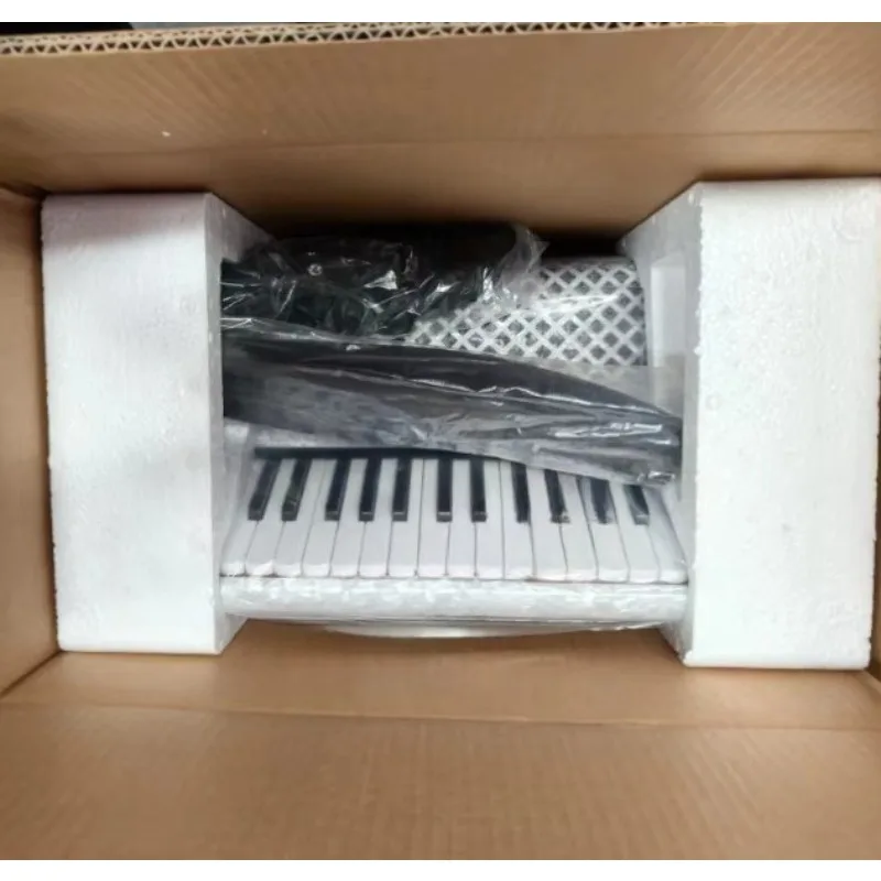 Professional 37-Key 80/96-Bass Accordion Diatonic  Manufacturers Sell Performance Grade Instrument  Bag Included