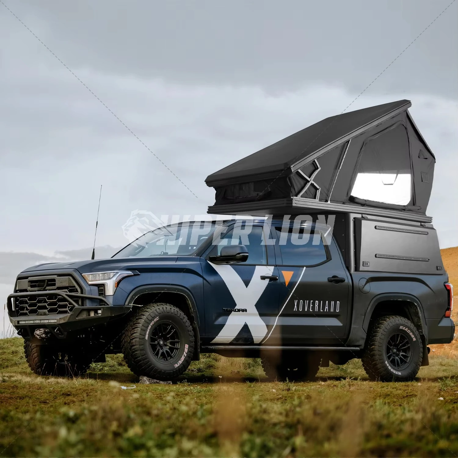 Aluminum Pickup Truck Camper Hard Shell Rooftop Tent with Canopy Big Storage and Sleeping Space for Ford, Tacoma, Jeep Gladiator
