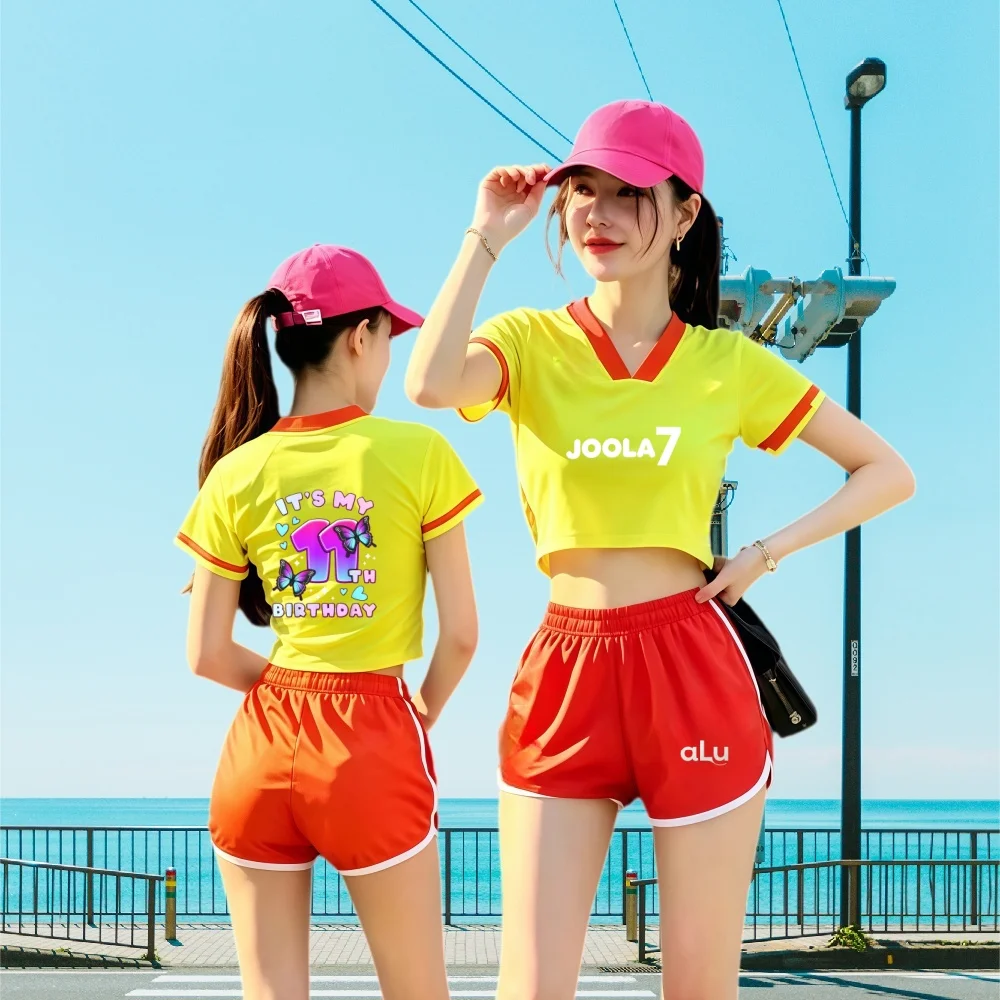 【 Dopamine Hot Girl Set 】 JOOLA7 Printed V-neck crop top short sleeved+contrasting sports shorts two-piece set, American college