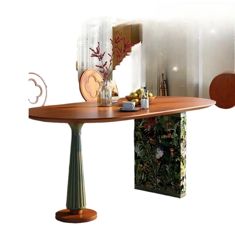 

French retro solid wood dining table, high-end small apartment medium and ancient style living room dining table
