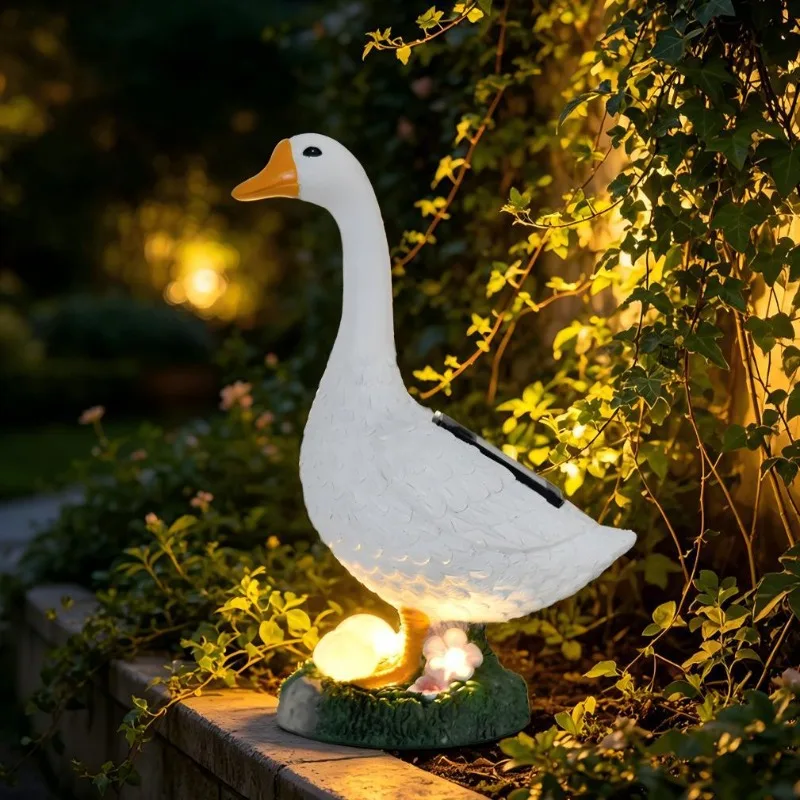 Creative Outdoor Goose Ornament Porch Goose Animal Statue Garden Courtyard Decoration Solar Lights Handicrafts Home Decoration