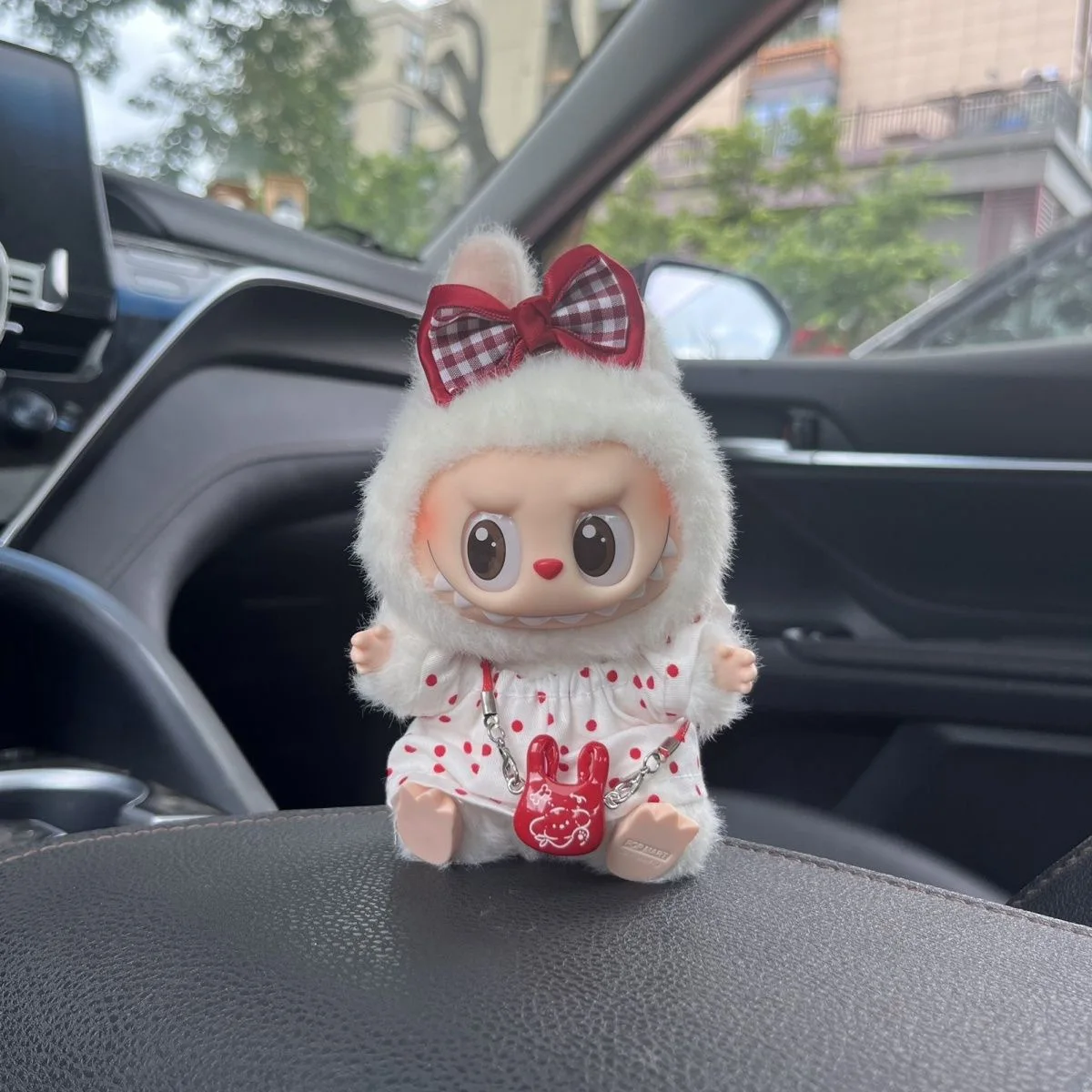 Рисунок 4 - Одежда Labubu 1-го 3-го поколения Labubu 17 см Labubu