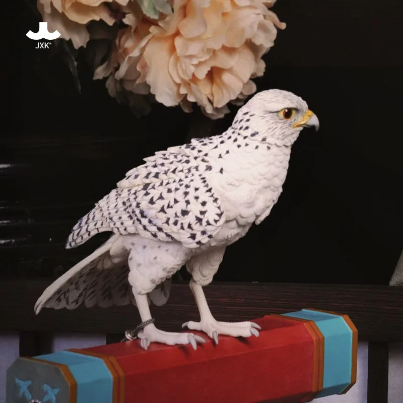 JXK 1/3 Scale Gyrfalcon Simulation Animal Model Bird Statue Desktop Decoration Accessory for 1/3 BJD Action Figure Scene Decor