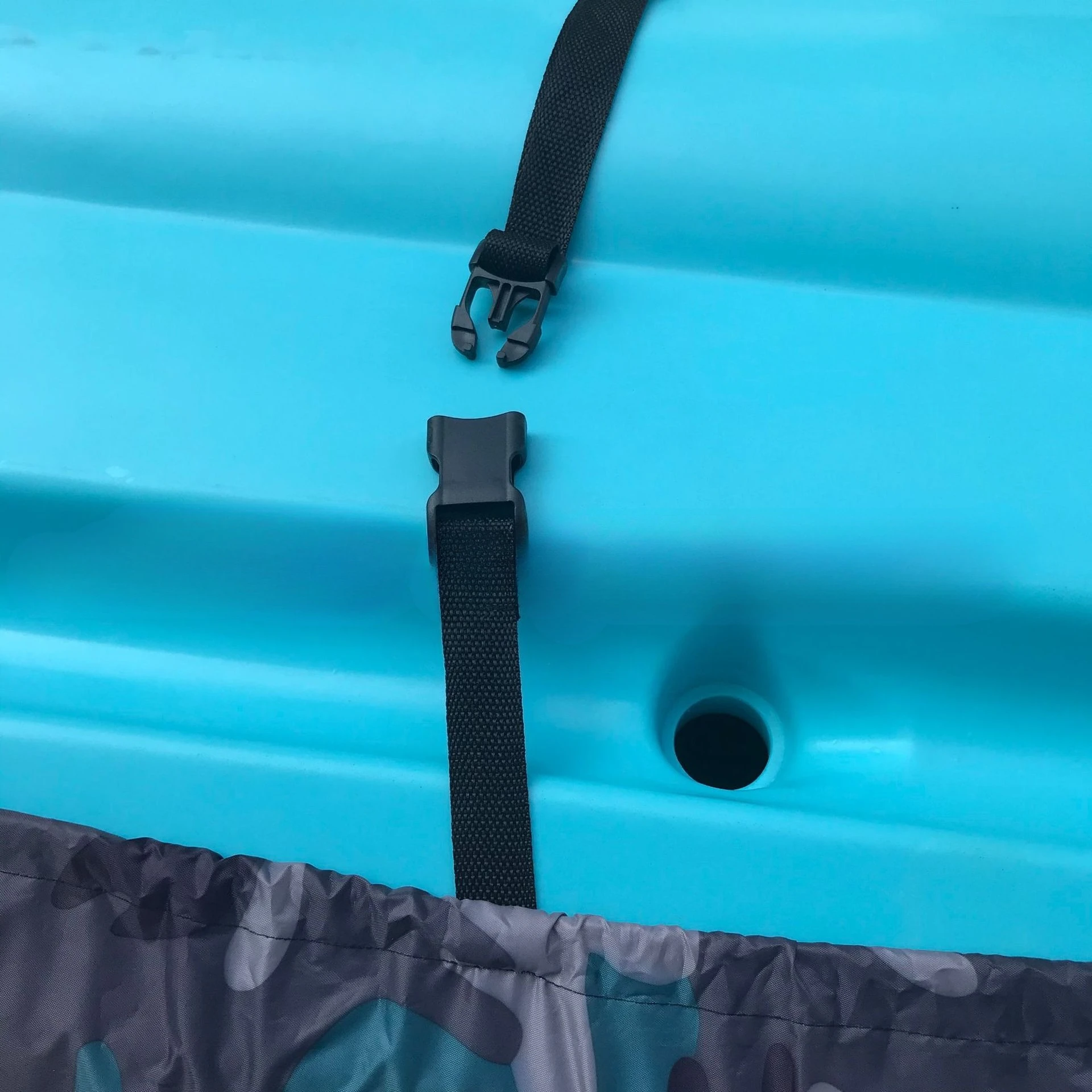 غطاء قارب كاياك مقاوم للماء وا - مراجعة Fishing Kayak Inflatable وسعره