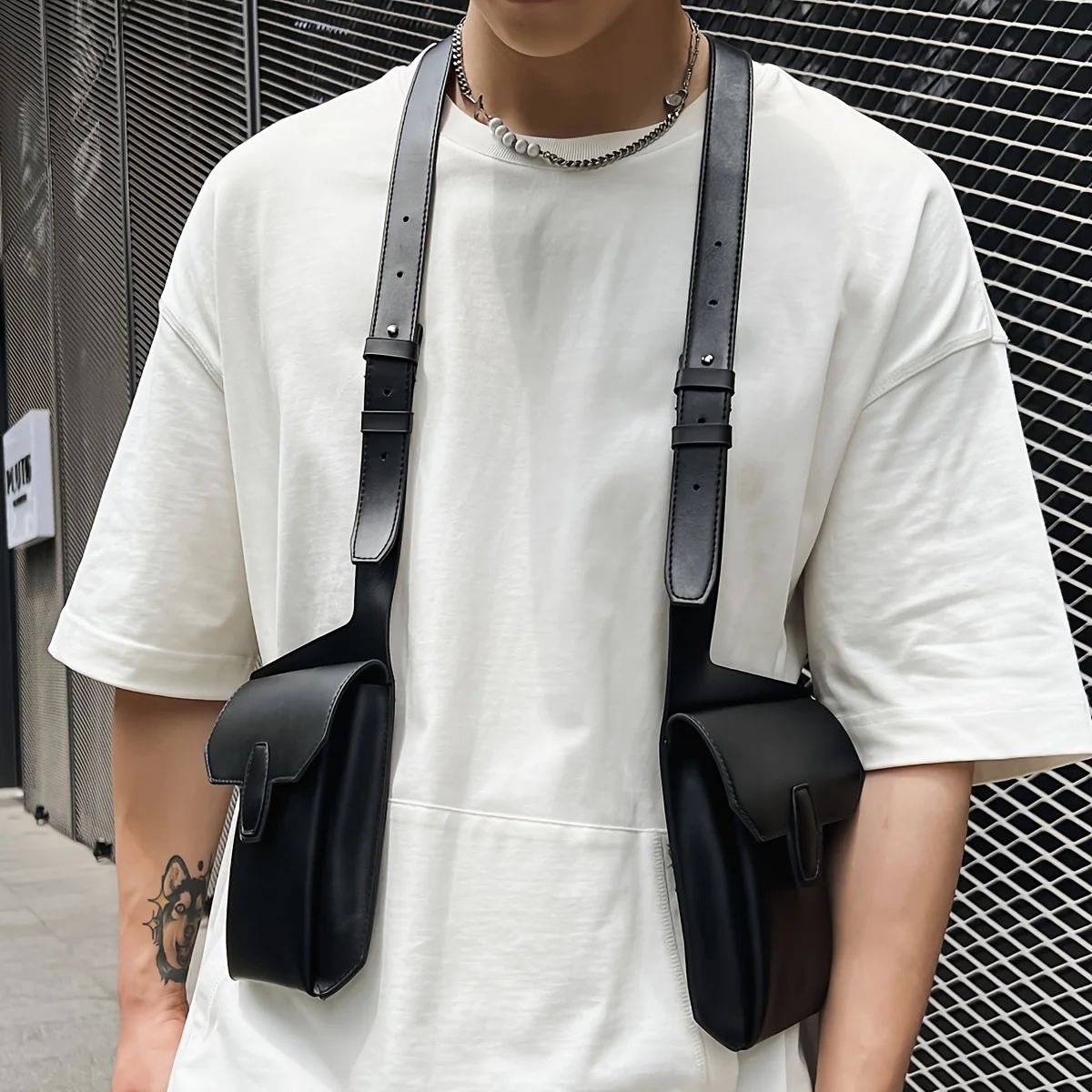 حقيبة ظهر كلاسيكية جديدة للعمل في الهواء الطلق متعددة الوظائف يمكن ارتداؤها للرجال حقيبة سترة تكتيكية محمولة