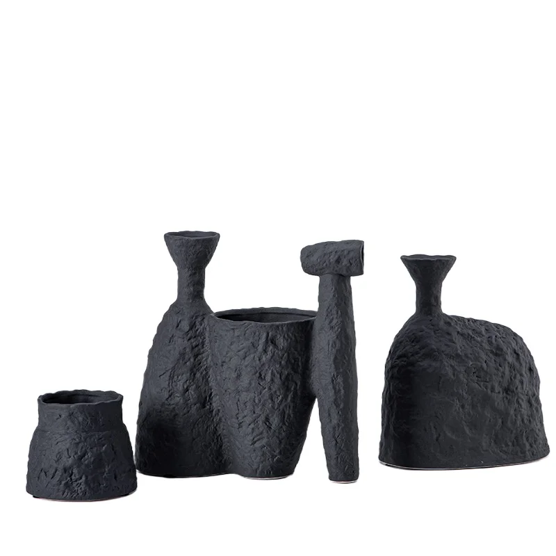 

Abstract ceramic handicrafts, black and white geometric flower ornaments, quaint creative dried flower vase decoration