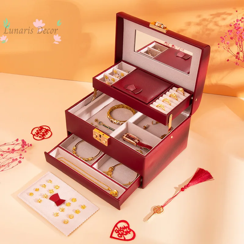 Hardware wedding jewelry box box with lock, high-end jewelry storage box, ring bracelet item finishing