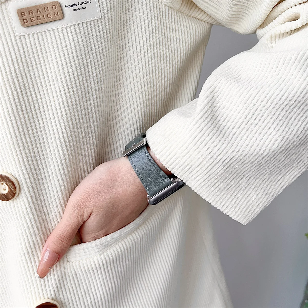 Watch Band For iWatch 42/44/45/46/49mm 38/40/41mm PU leather Fashion Watch Strap for Watch Series Ultra2 Series 10/9/8/7/6/5/4/3/2/1_voghion.com