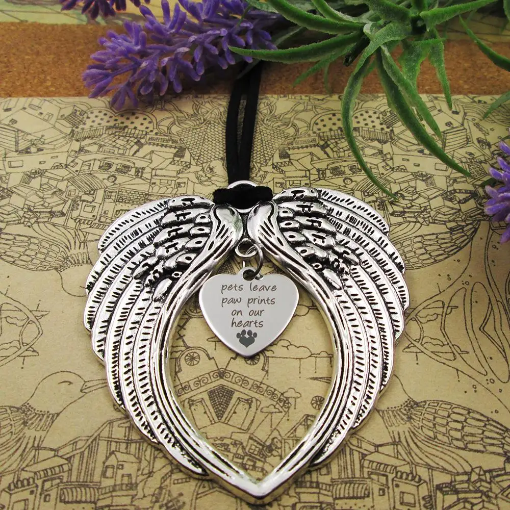 

Dog Theme Pets Leave Paw Prints On Angel Wings Rear View Mirror Charm Custom Car Hanging Ornament Car Accessories Safe & Stylish