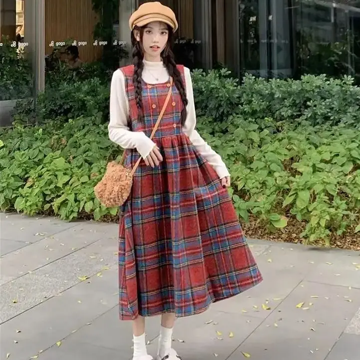 

Red Plaid Suspender Skirt Bottoming Long-Sleeved Top Two-Piece Set 2024 Autumn New Women Over-The-Knee Skirt Suit