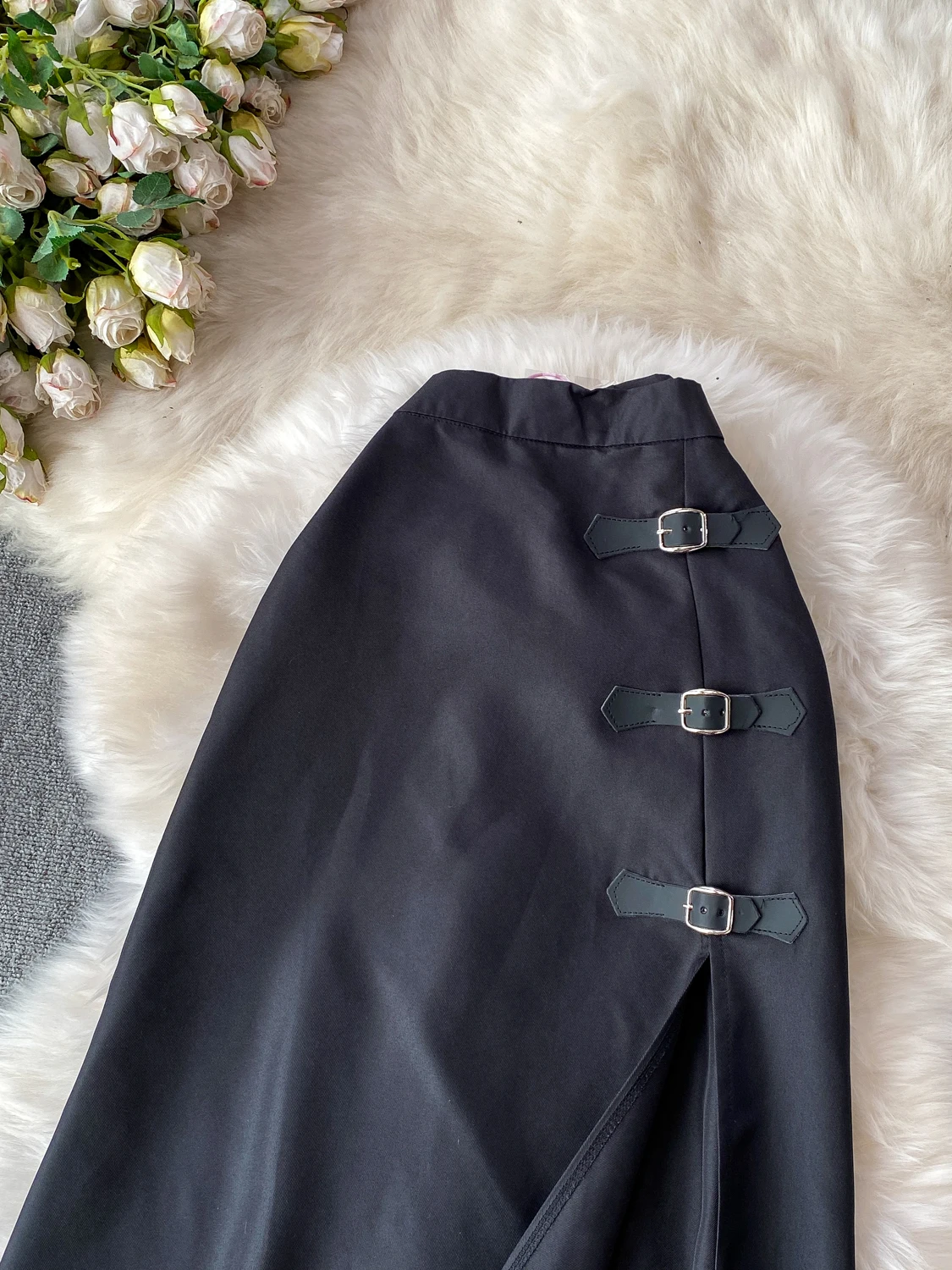 Elegant High Waist Slimming Silk Half Skirt with Belt Design Fashionable Office Wear Front Slit A-Line Gown for Women