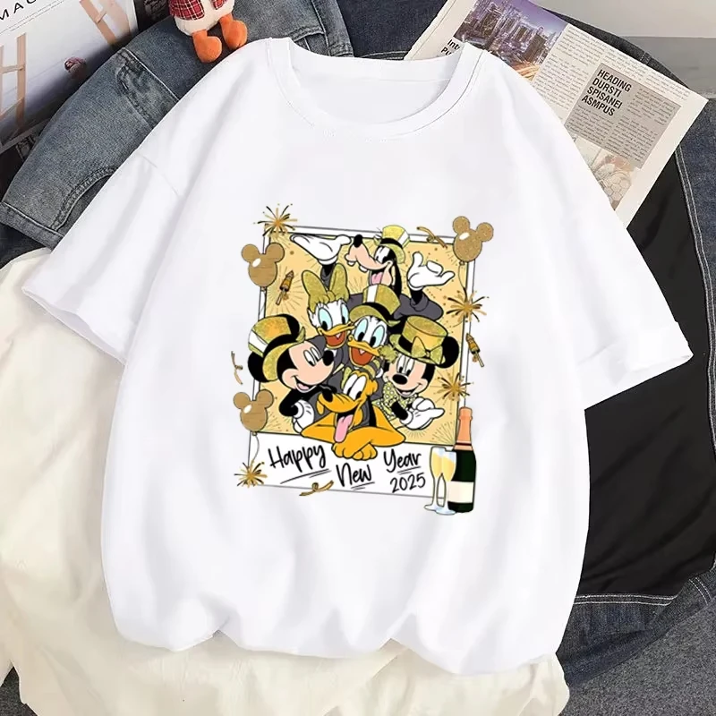 

MINISO футболка с принтом «С Новым годом» Disney, футболка с рисунком мультфильма, модная летняя женская повседневная короткая уличная футболка, топы