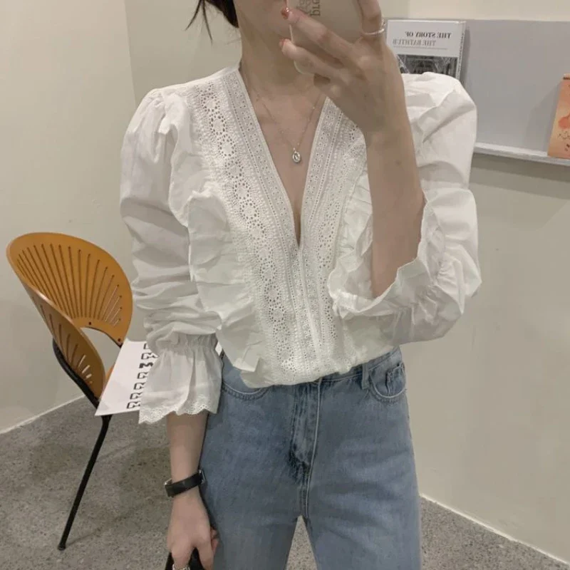 Blus Wanita Musim Semi gaya Korea desain harian V-Neck kasual Semua cocok wanita seksi Retro sederhana manis bergaya Ruffles elegan