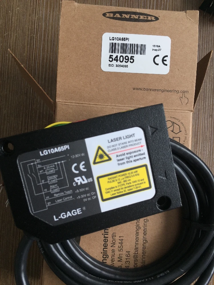 

BANNER LG10A65PI Laser Displacement Sensor LG10A65PIQ Detail