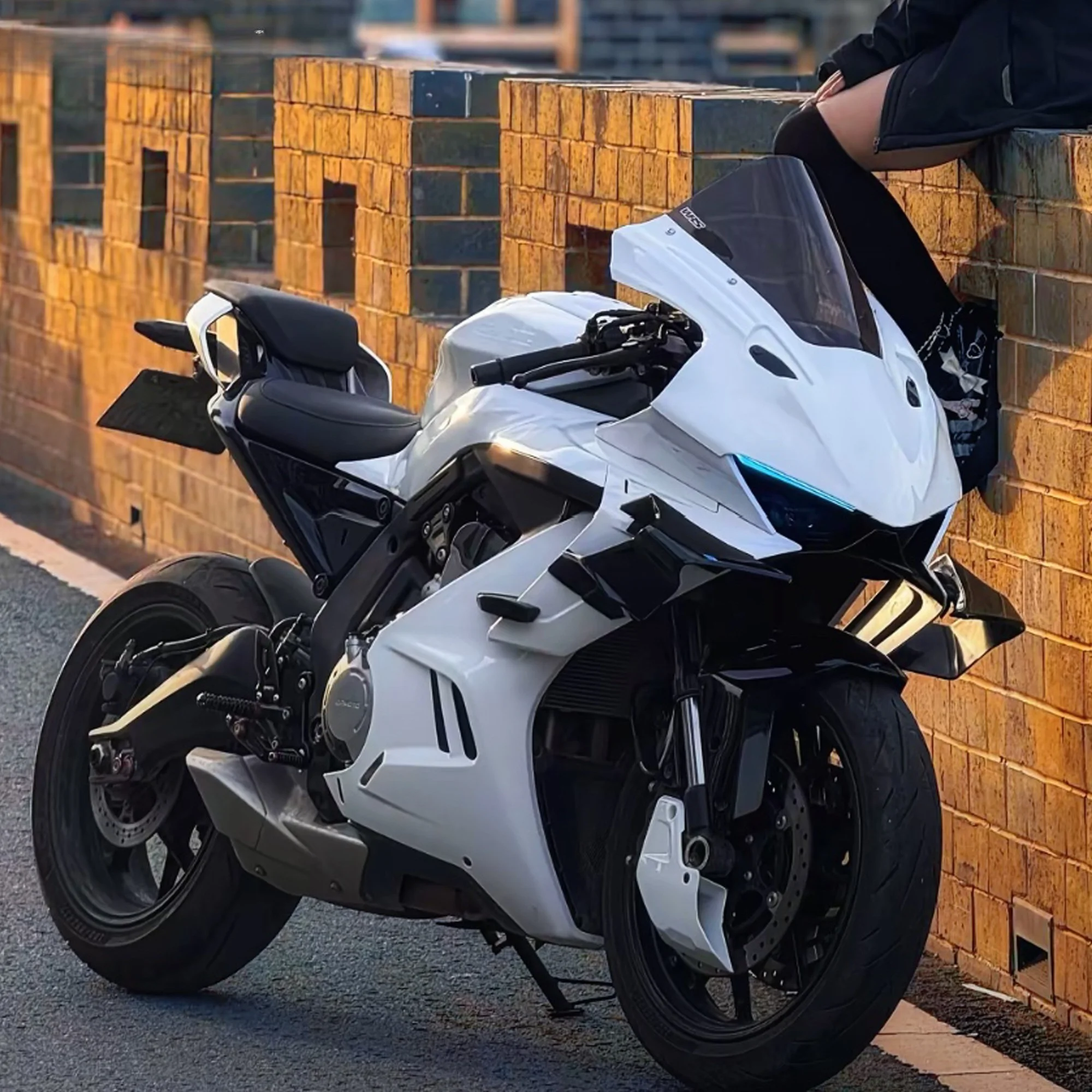 For CFMOTO 675SR Motorcycle Side Aerodynamic Wing Kit Fixed Winglet Fairing GP Wing Spoiler Retrofit Kit  Body Fairing Side Wing