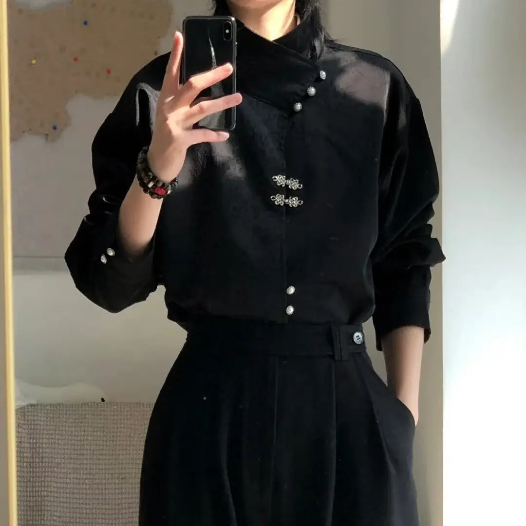 

Man Casual Shirts 2025 New Chinese Chic Shirt Metal Button Collar Jacquard Unisex Elegant Yuppie Loose Couple Shirt