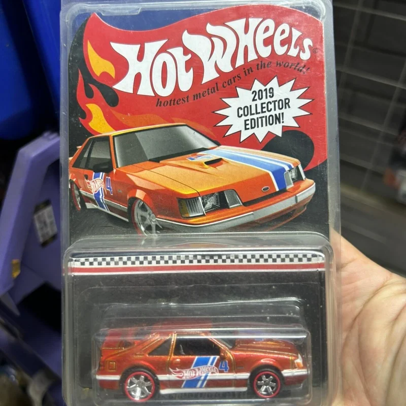 Hot Wheels Car Model 2020 Collector Edition Red Line Club Limited Purple Pickup Truck Datsun Ford Toy Gift For Adult Collectors view 4