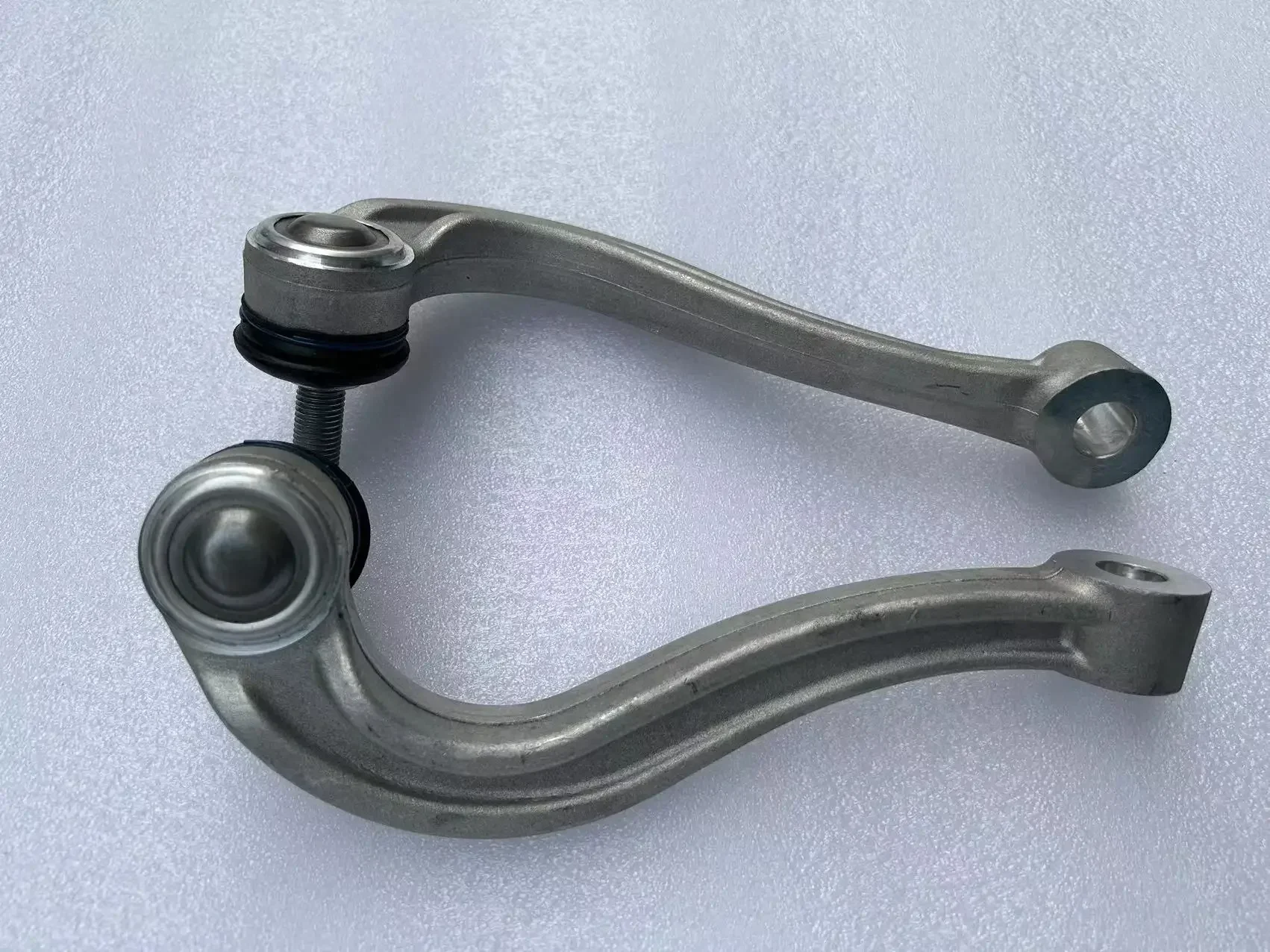 Used For Rolls-Royce Cullinan/ Rolls-Royce Phantom 16-17 Years Puller Rod End Front Balance Pole Ball Head Left
