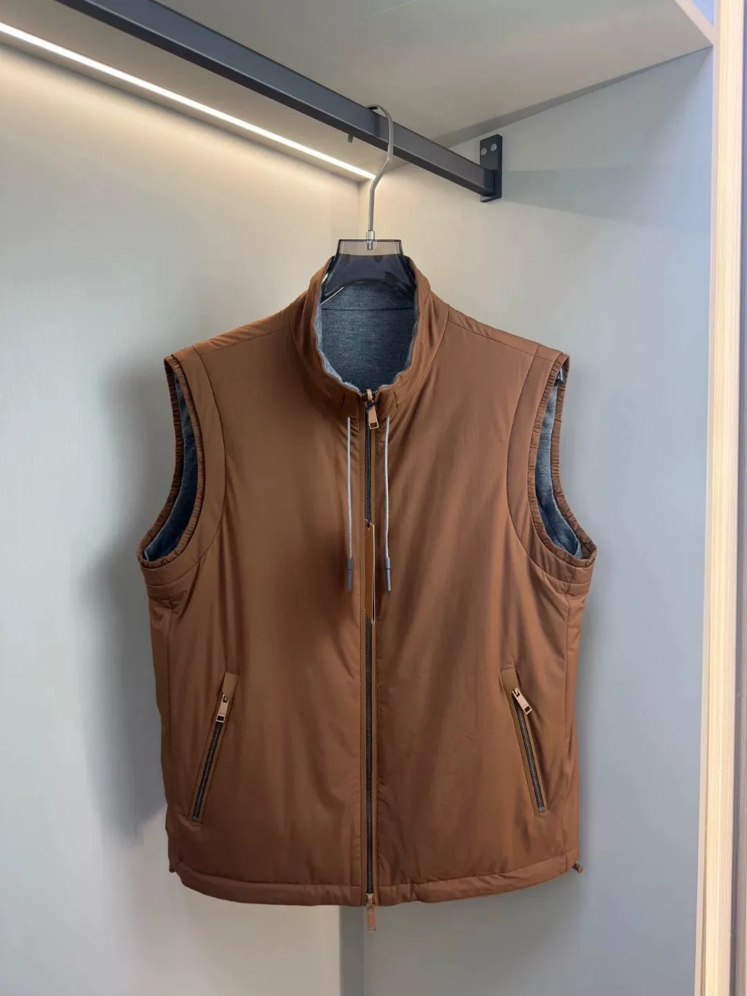 

Двусторонняя одежда Busin, повседневный жилет с воротником-стойкой, мужской модный городской жилет на молнии, чистый цвет, осеннее новое поступление