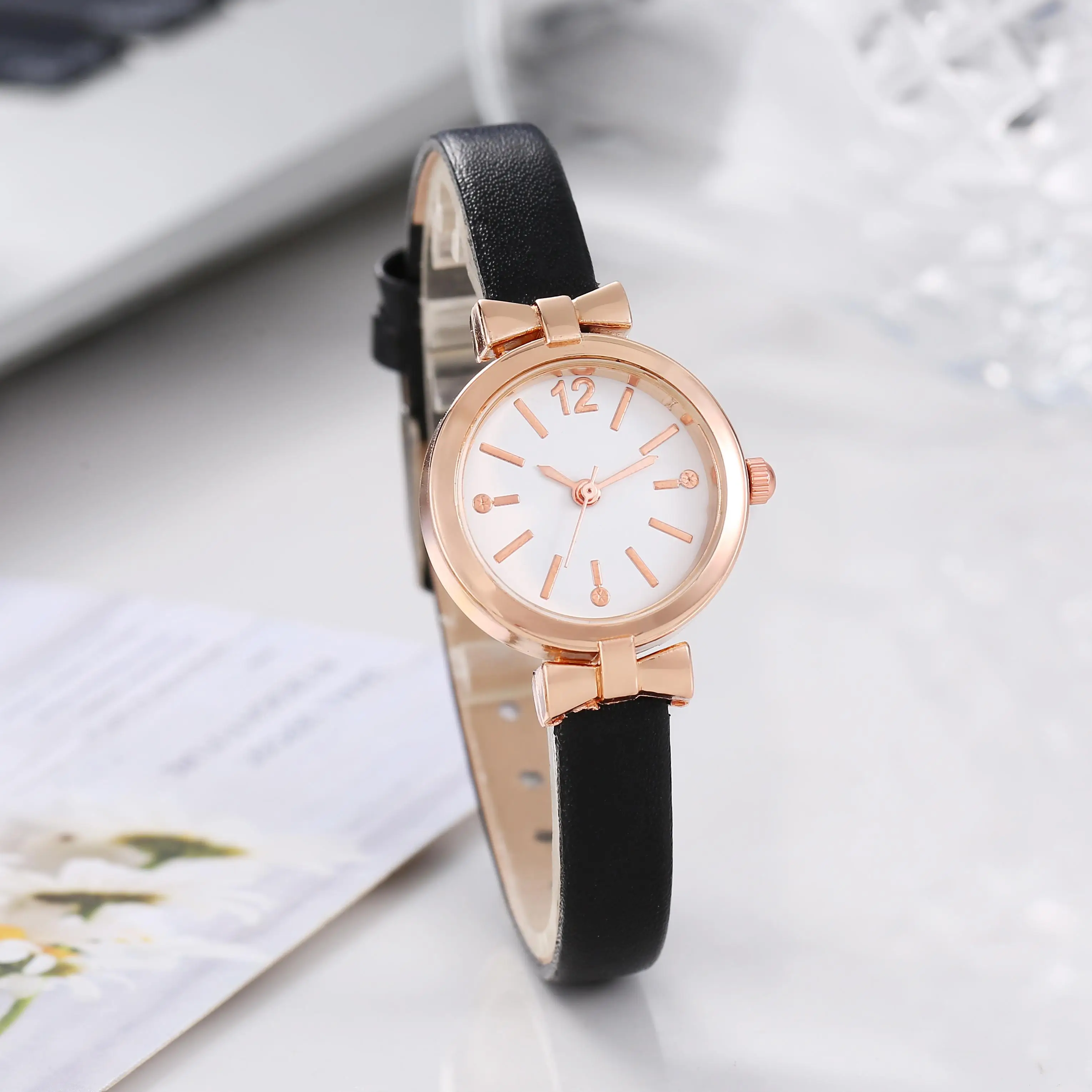 New women's watches simple temperament wind students Korean version of the small fresh girl Mori table